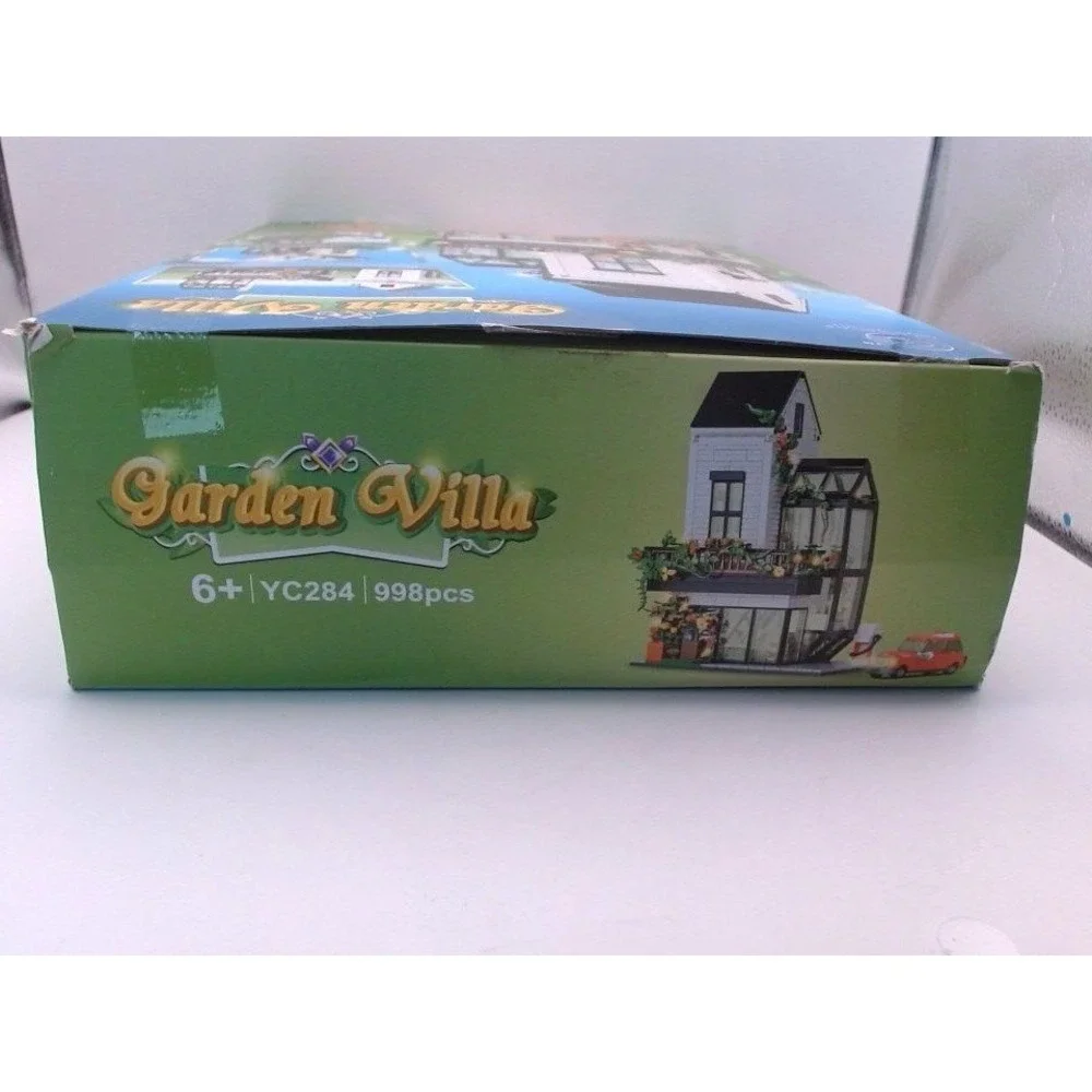 Garden Villa - Family House and Electric Car, 998 Pcs, BRAND NEW IN BOX